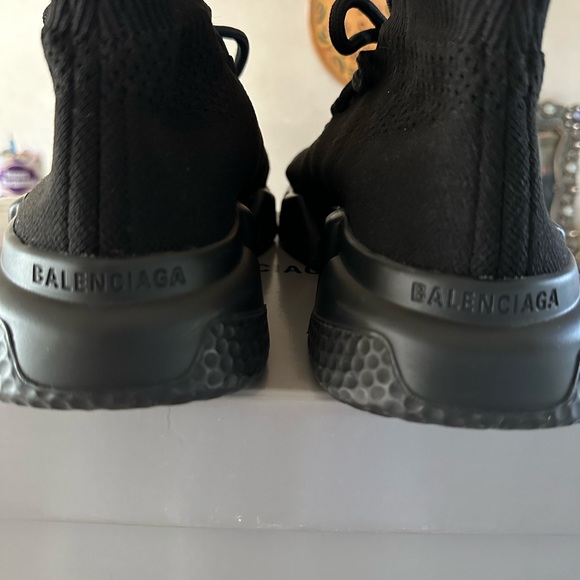 Balenciagas worn a handful times - Picture 5 of 6